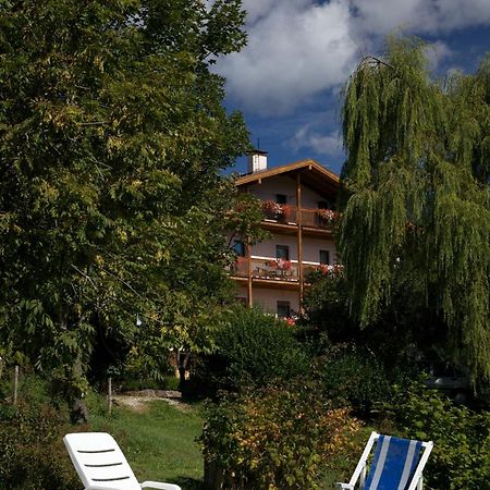 Albergo Bellaria Carano  Luaran gambar