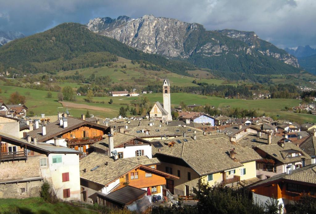 Albergo Bellaria Carano  Luaran gambar