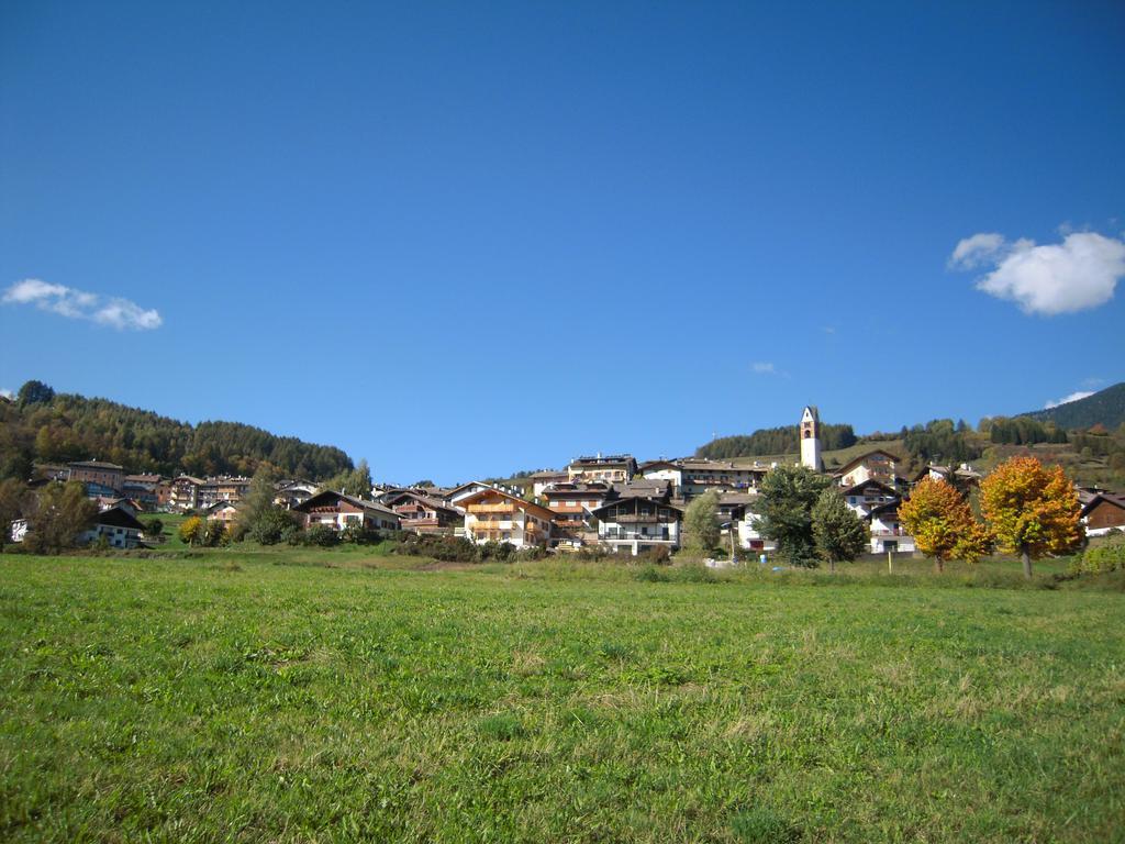 Albergo Bellaria Carano  Luaran gambar