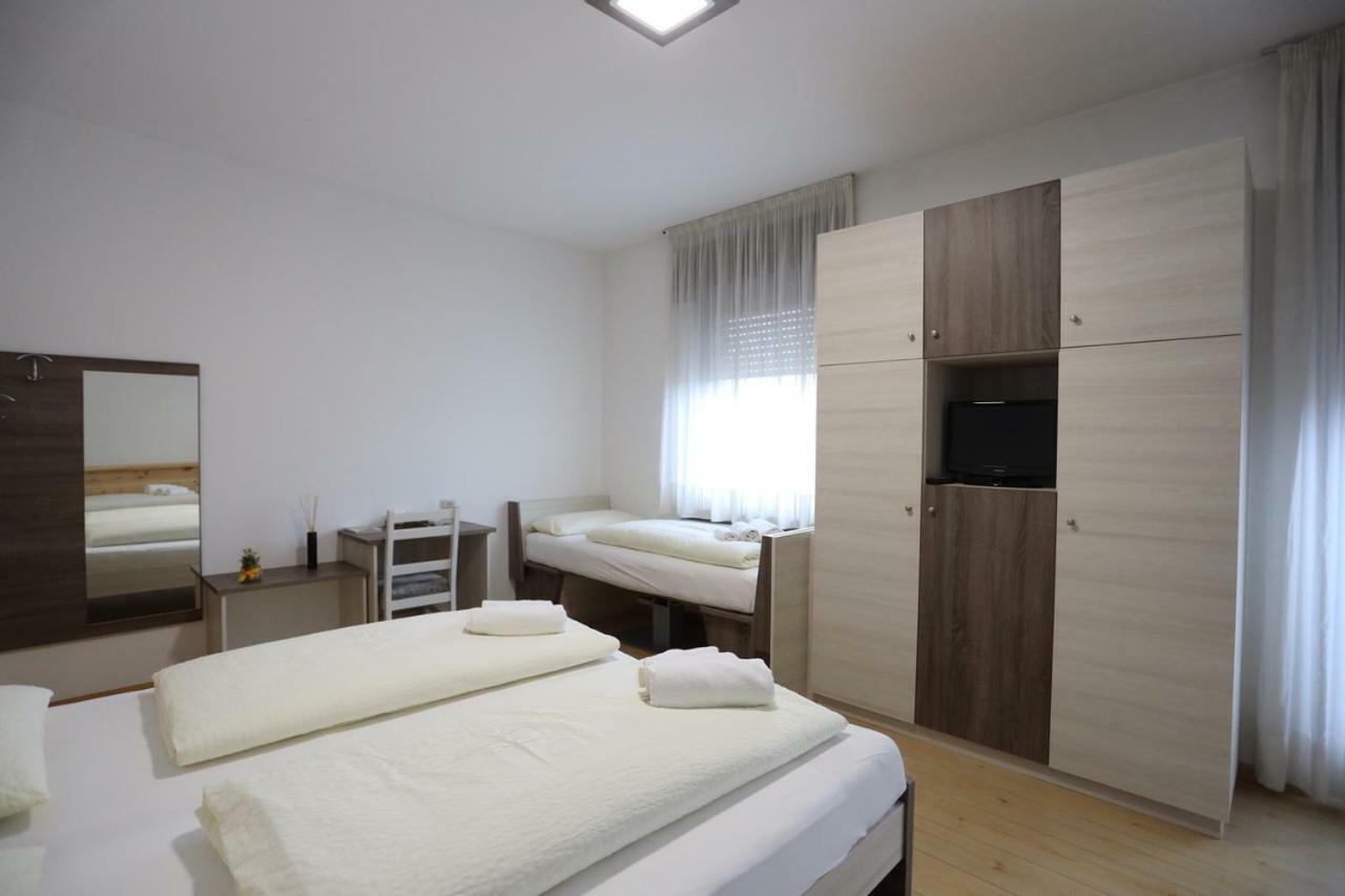 Albergo Bellaria Carano  Luaran gambar